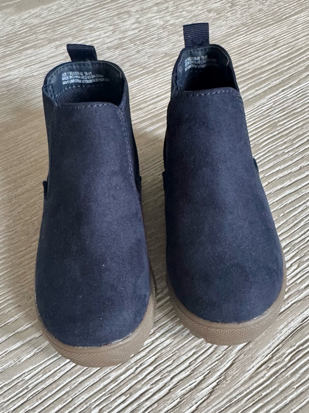 Gap blue suede boots, NEW 7